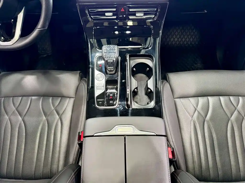 GAC Trumpchi M8 2024 Master Series 400T Prestige Edition