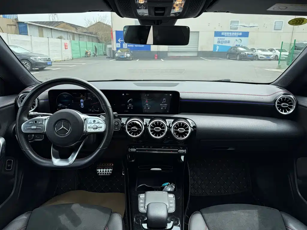 Mercedes-Benz CLA 200 (imported) 2021