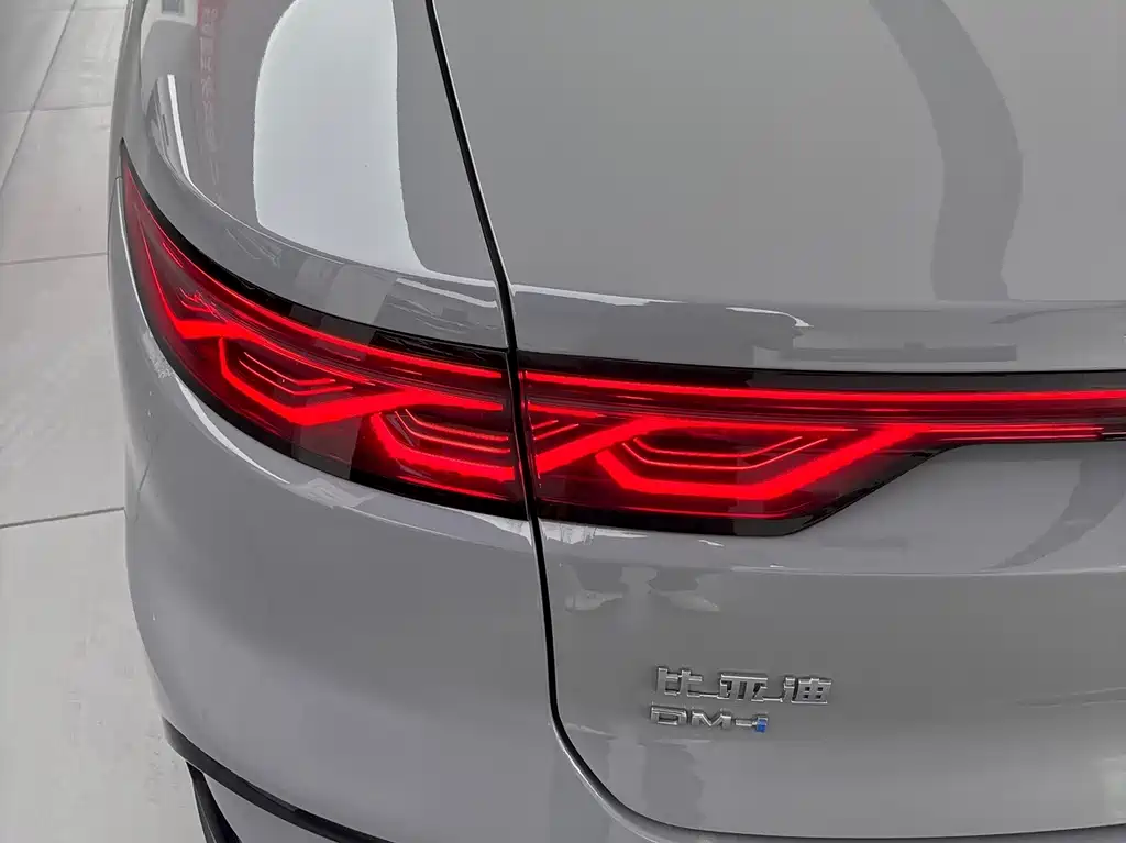Han 2025 DM-i 125km LiDAR Intelligent Driving Edition