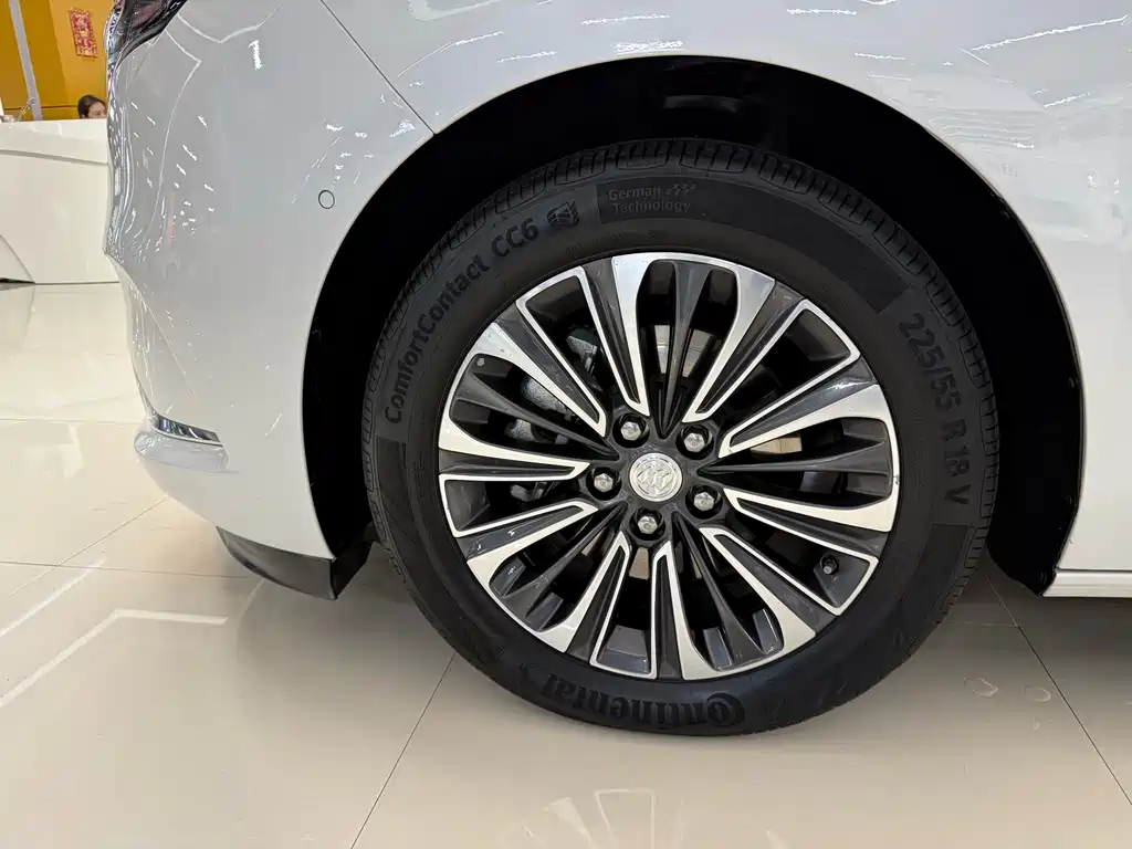 Buick GL8 2020 ES Land Business Class 653T Flagship Edition