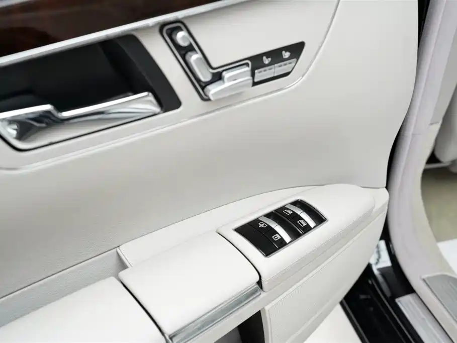 Mercedes-Benz S-Class 2010 S 300 L Luxury