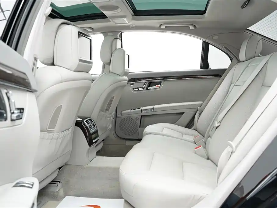 Mercedes-Benz S-Class 2010 S 300 L Luxury