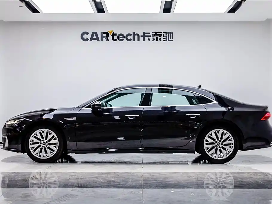Audi A7L 2024 45 TFSI S-line Dream Edition Crystal Package