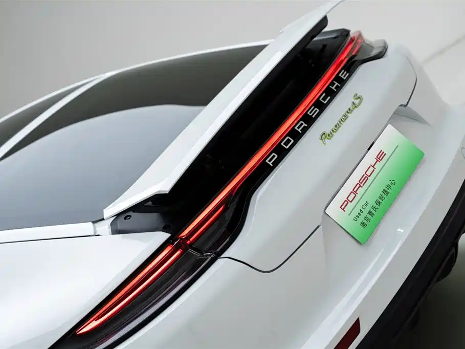 2021 Porsche Panamera 4S E-Hybrid Executive LWB 2.9T