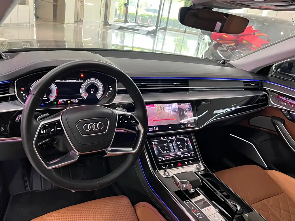 Audi A8L Horch Founder Edition Legend 2022