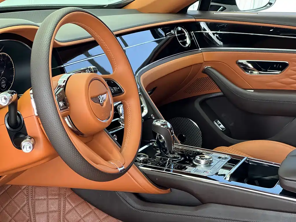 Bentley Flying Spur 2022 4.0T V8 Standard Edition