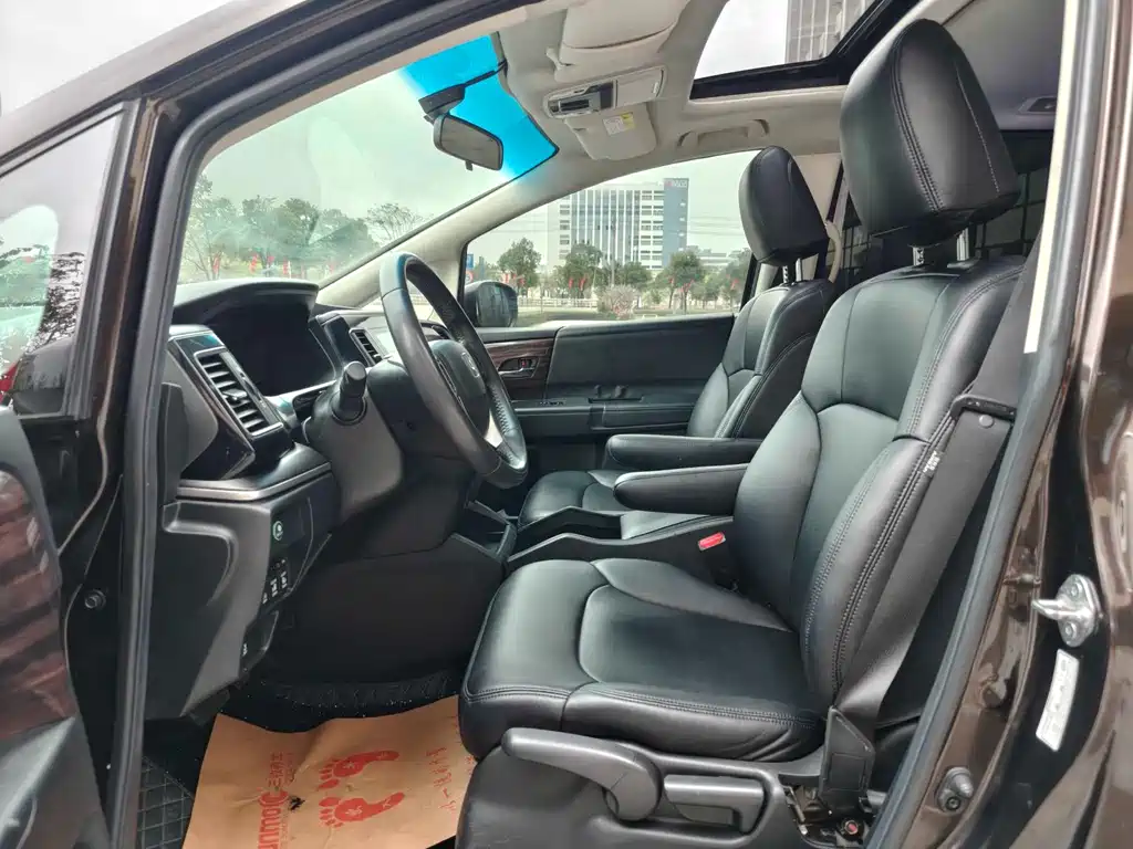 Honda Elysion 2016 2.4L Classic Edition