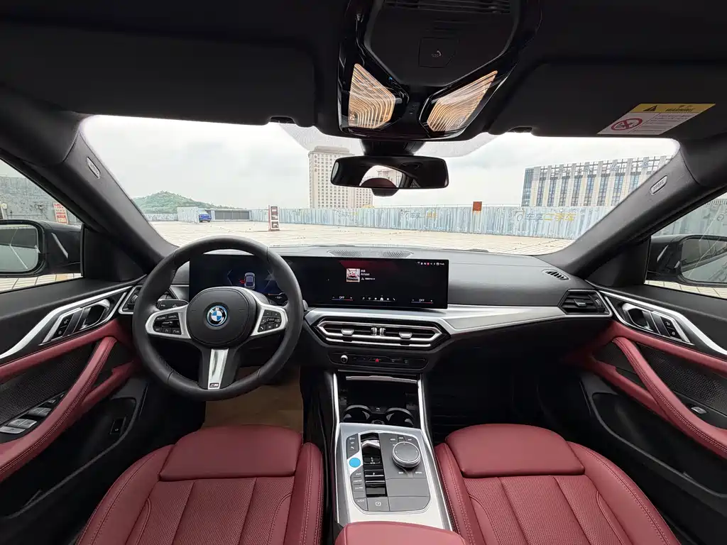 BMW i4 2023 eDrive40