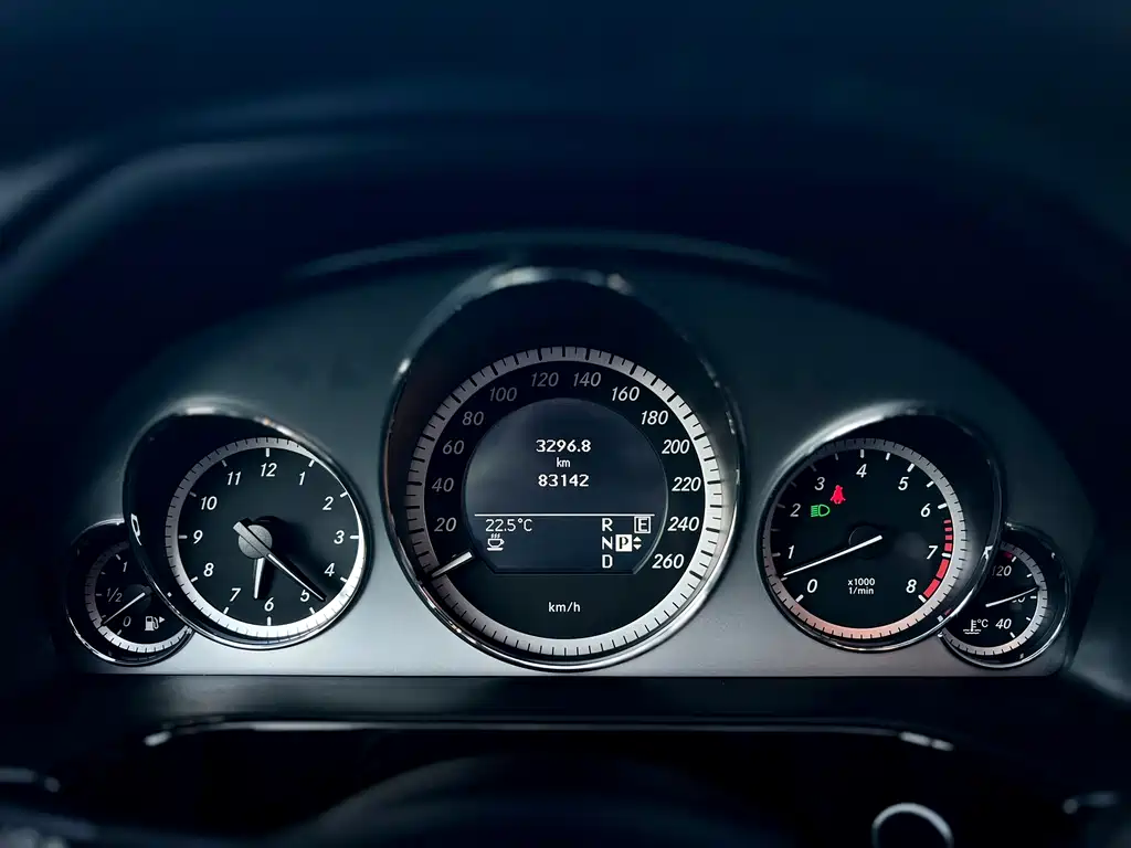 Mercedes-Benz E-Class 2010 E 300 L Elegance