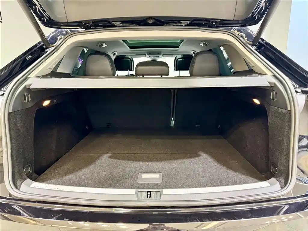 Teramont X 2023 530 V6 AWD Zunrong Flagship Edition