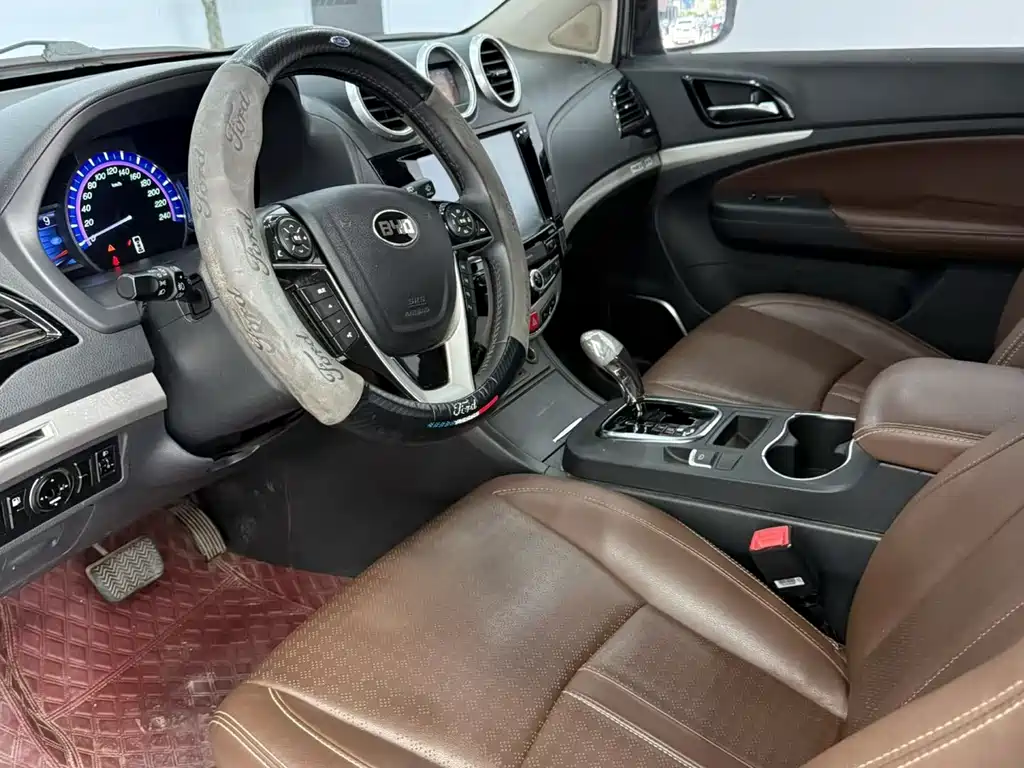BYD S7 2015 2.0T Upgraded Edition Automatic Premium Type