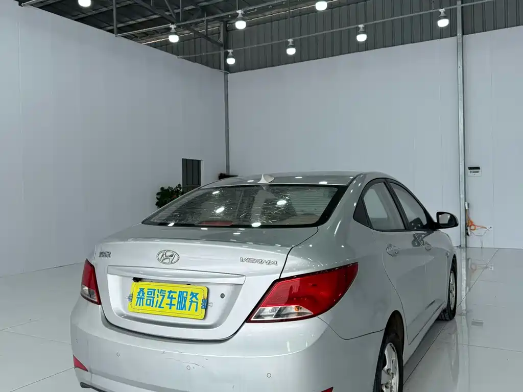 Hyundai Verna 2014 1.4L Manual GLS