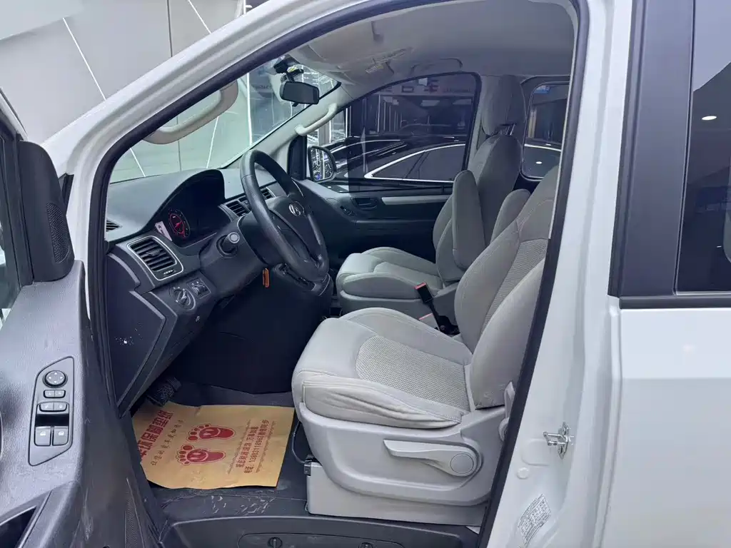 Maxus G10 2019 PLUS 2.0T Automatic Elite Edition China VI