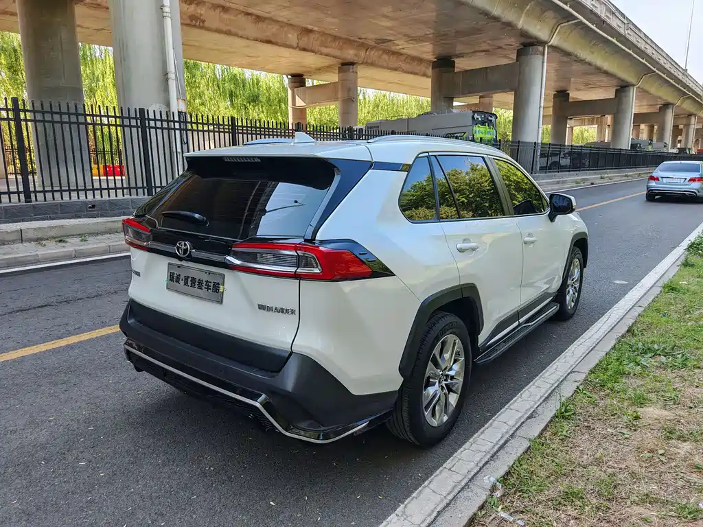 Toyota Wildlander 2021 2.0L CVT 2WD Luxury Edition