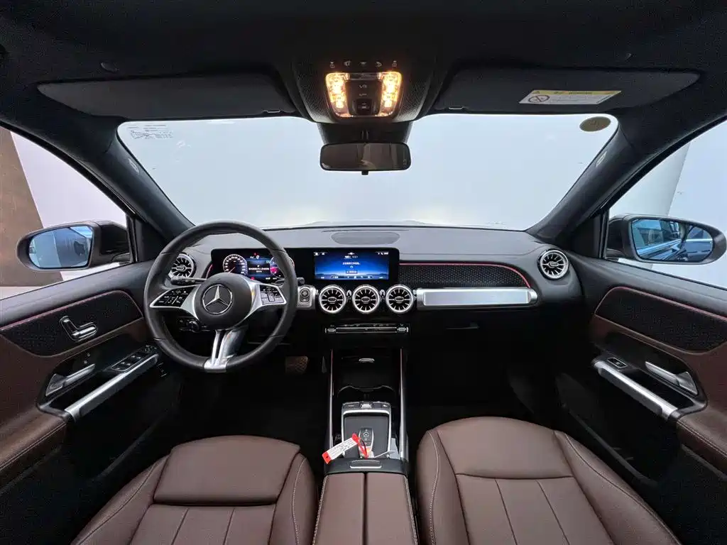 Mercedes-Benz GLB 2024 Facelift GLB 220 Dynamic