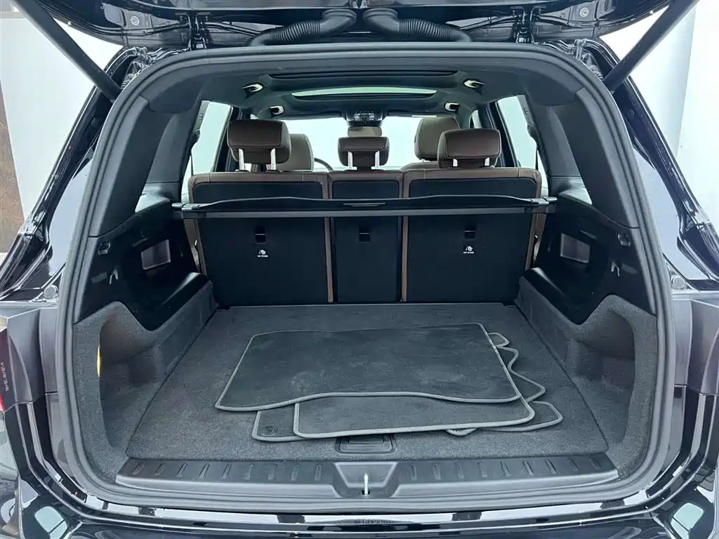 Mercedes-Benz GLB 2024 Facelift GLB 220 Dynamic