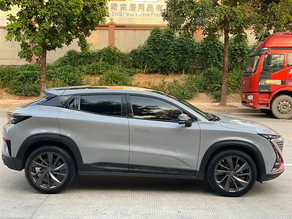 Changan UNI-T 2022 1.5T Premium