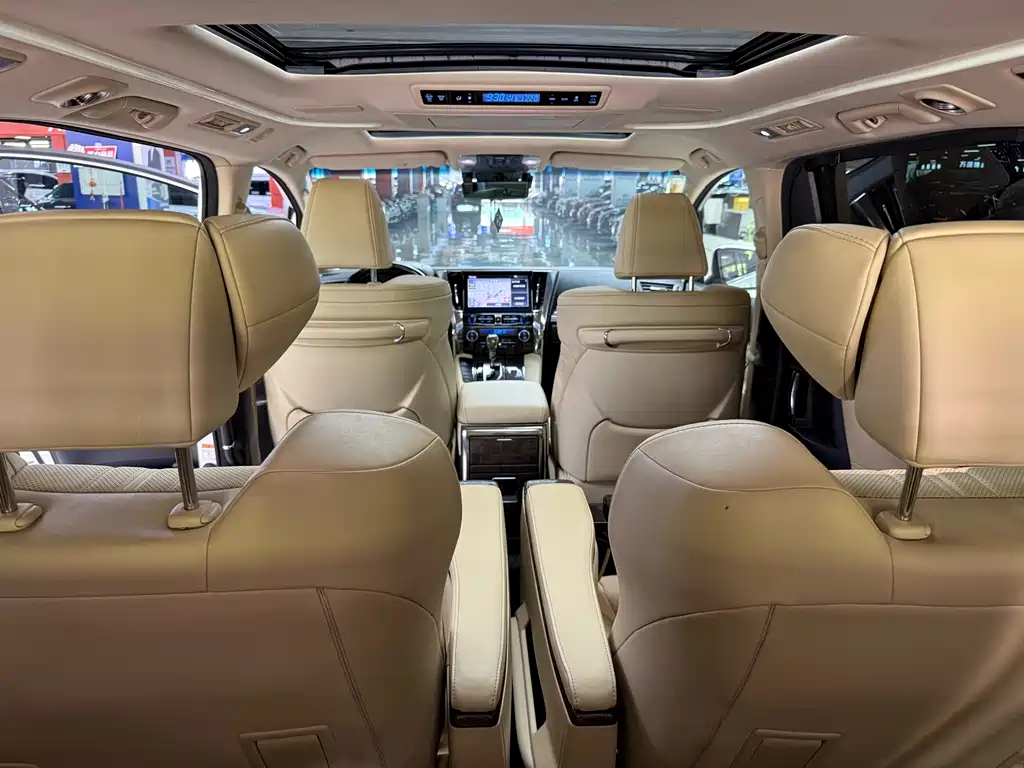Alphard 2021 Hybrid 2.5L Premium Edition