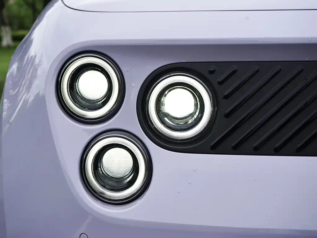 Geely Firefly 2025 Light-up Edition
