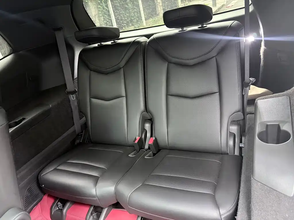 Cadillac XT6 2022 2.0T AWD Luxury 6-Seater