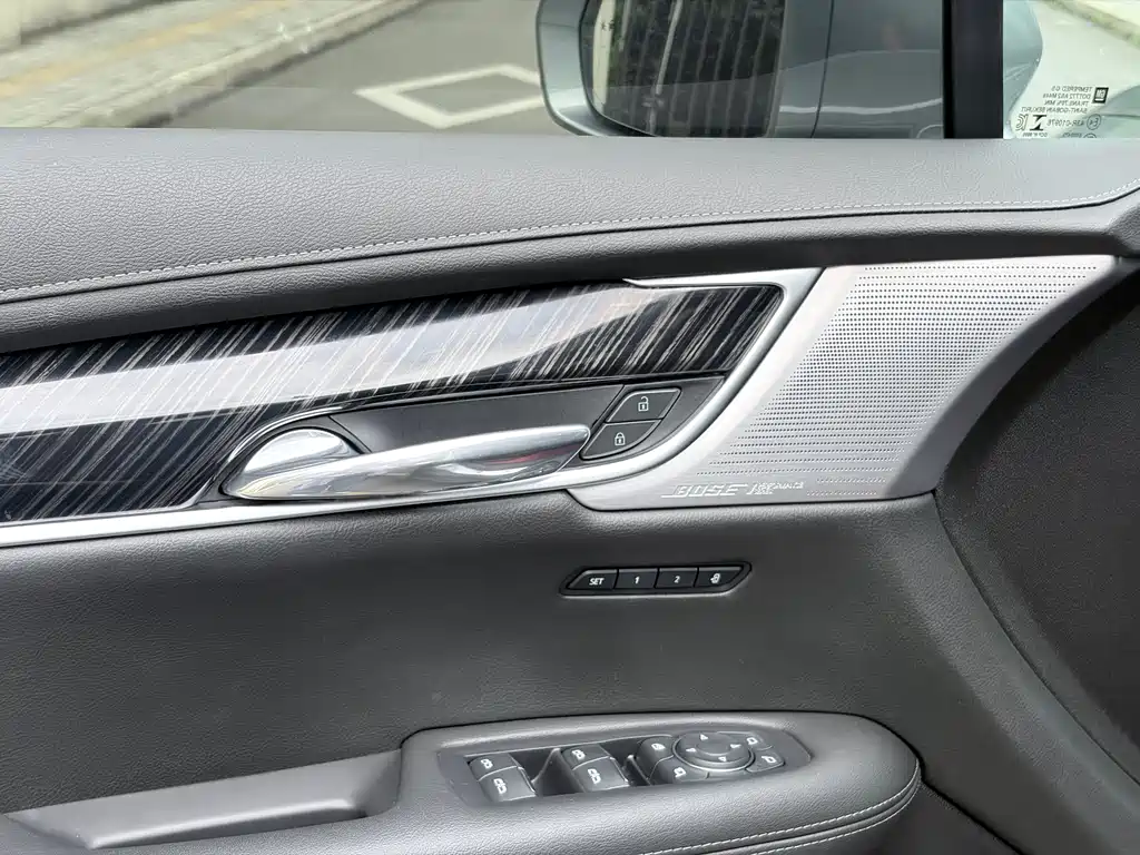 Cadillac XT6 2022 2.0T AWD Luxury 6-Seater