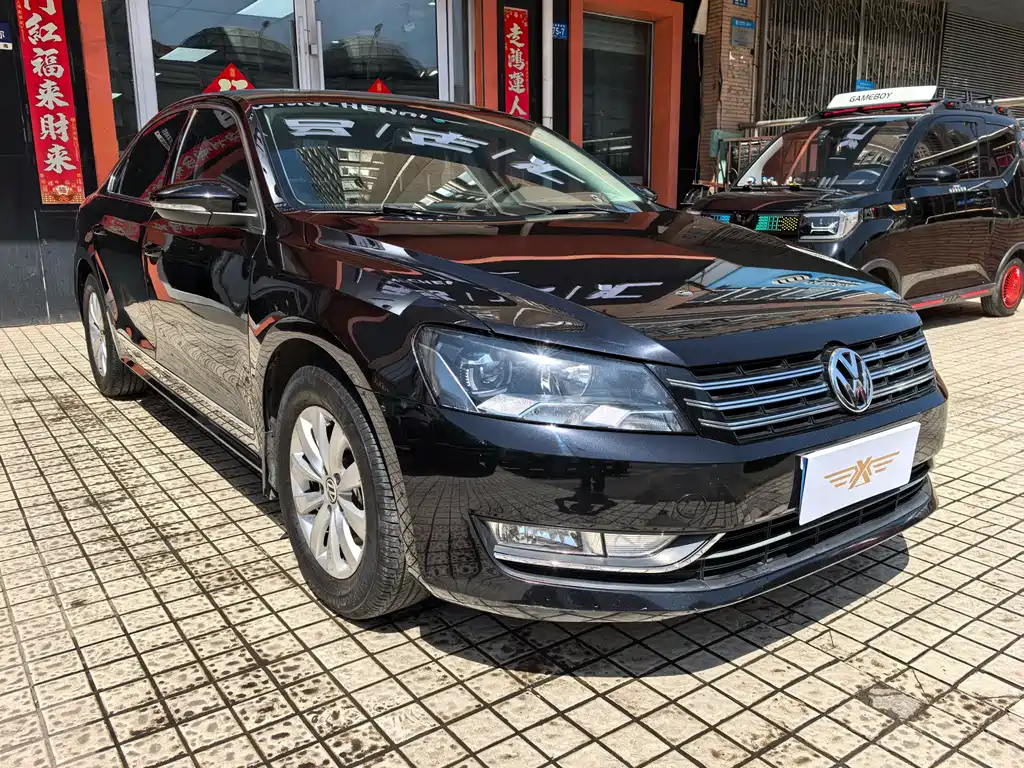 Volkswagen Passat 2015 1.8TSI DSG Zunjong Edition
