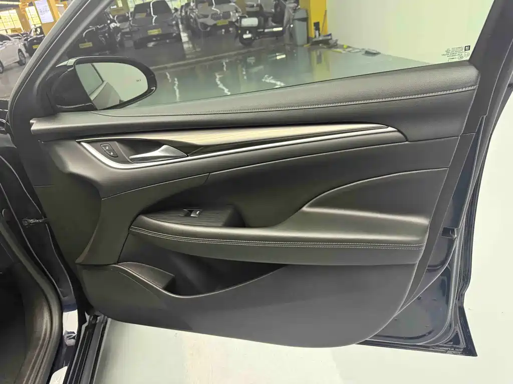 Buick LaCrosse 2019 28T Luxury