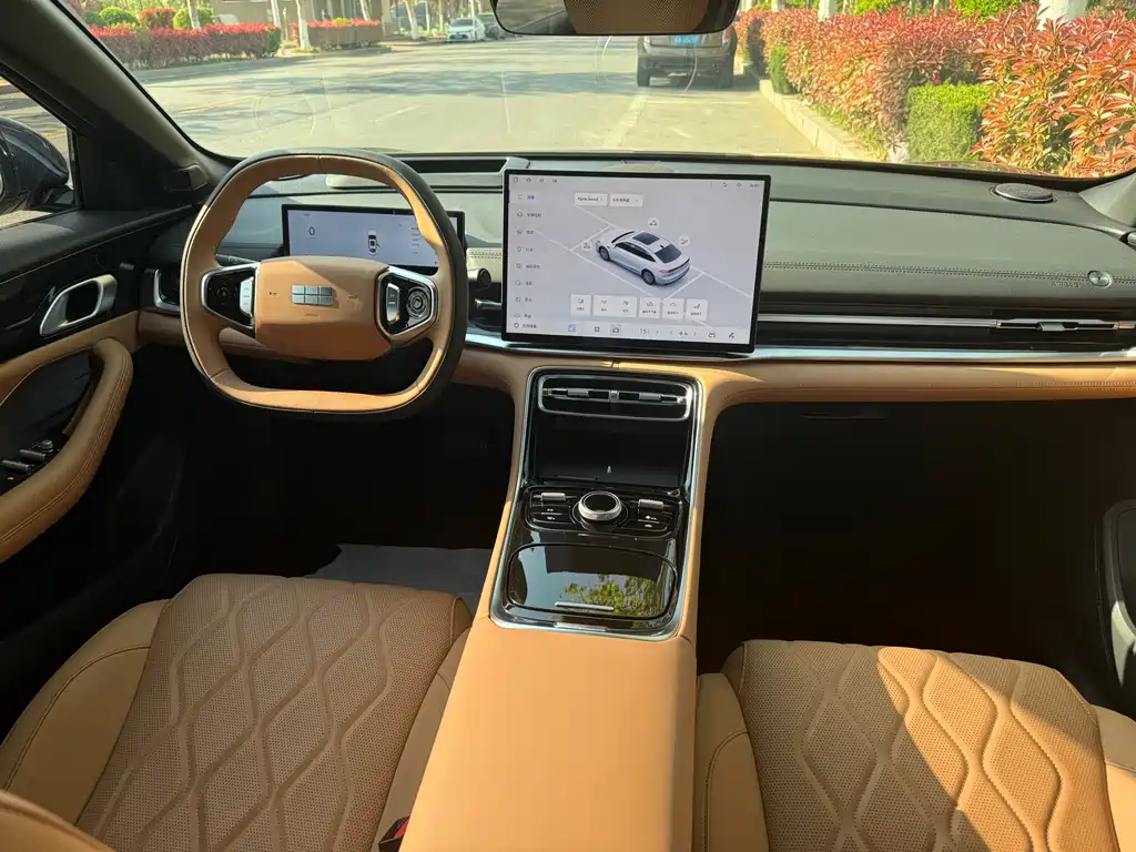Geely Galaxy A7 2025 EM-i 150km Starship Edition