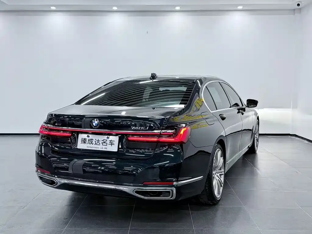 BMW 7 Series 2021 740Li xDrive Executive Luxury Package
