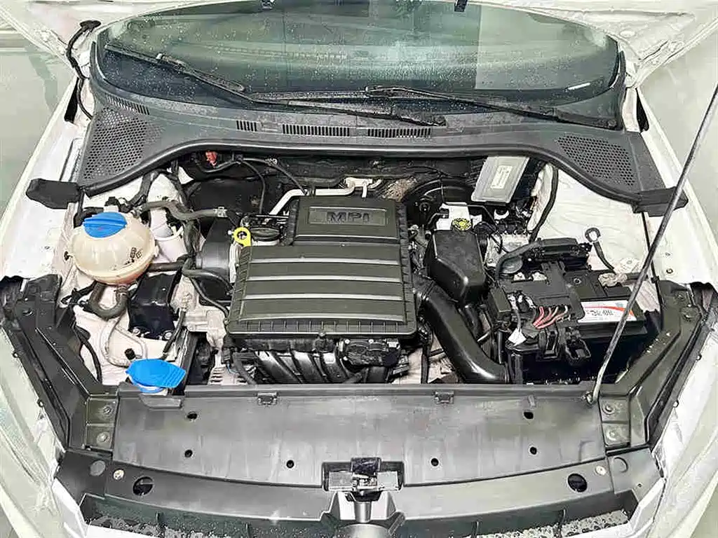 Santana 2013 1.6L Automatic Fashion Edition