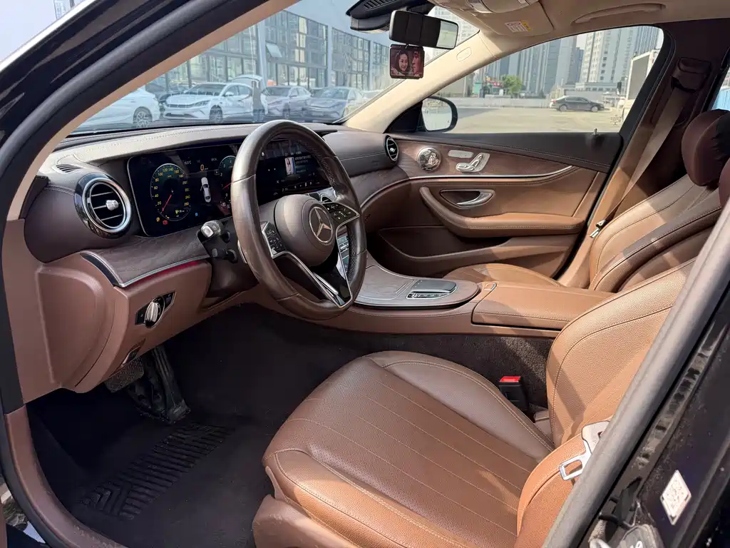Mercedes-Benz E-Class 2021 E 300 L Fashion Edition
