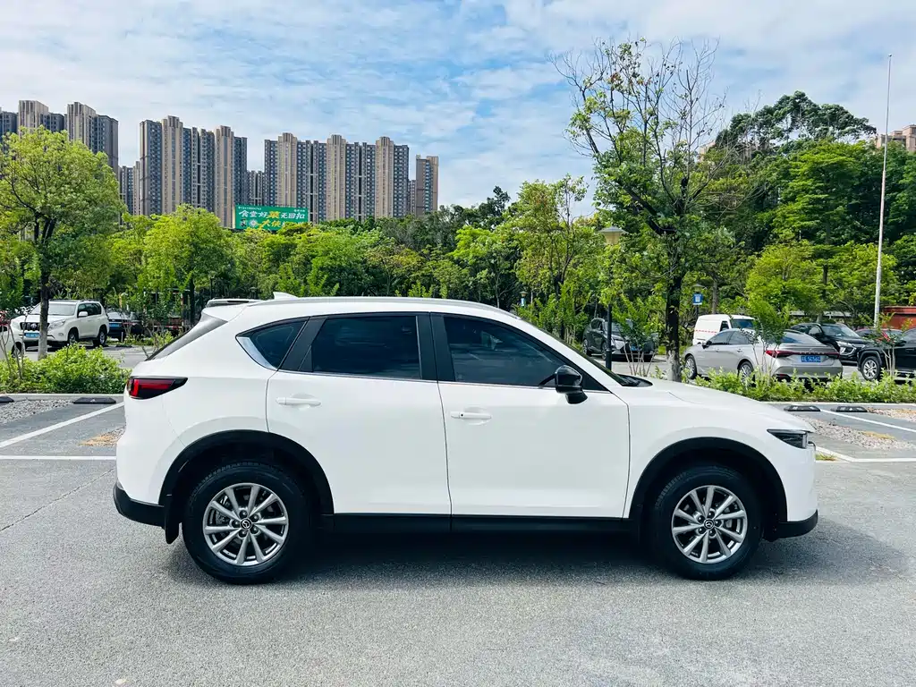Mazda CX-5 2024 2.0L FWD