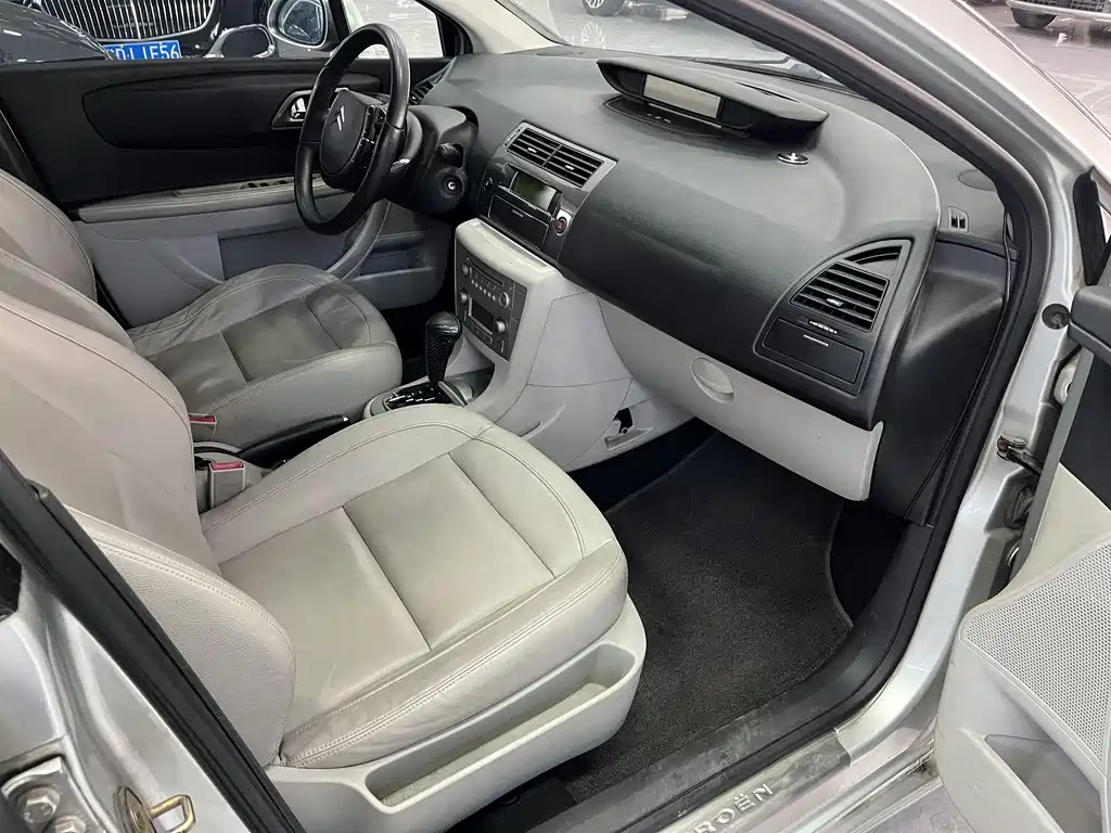 Citroën C-Quatre 2011 Sedan 1.6L Automatic Comfort