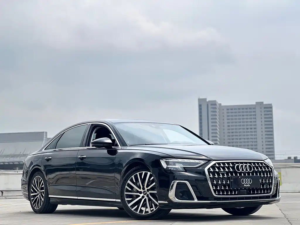 Audi A8L 2023 55 TFSI quattro Flagship