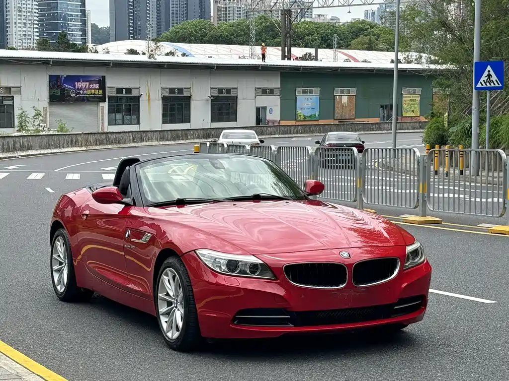 BMW Z4 2013 sDrive20i Leading Edition