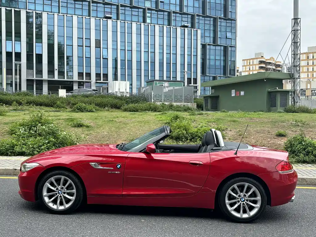 BMW Z4 2013 sDrive20i Leading Edition