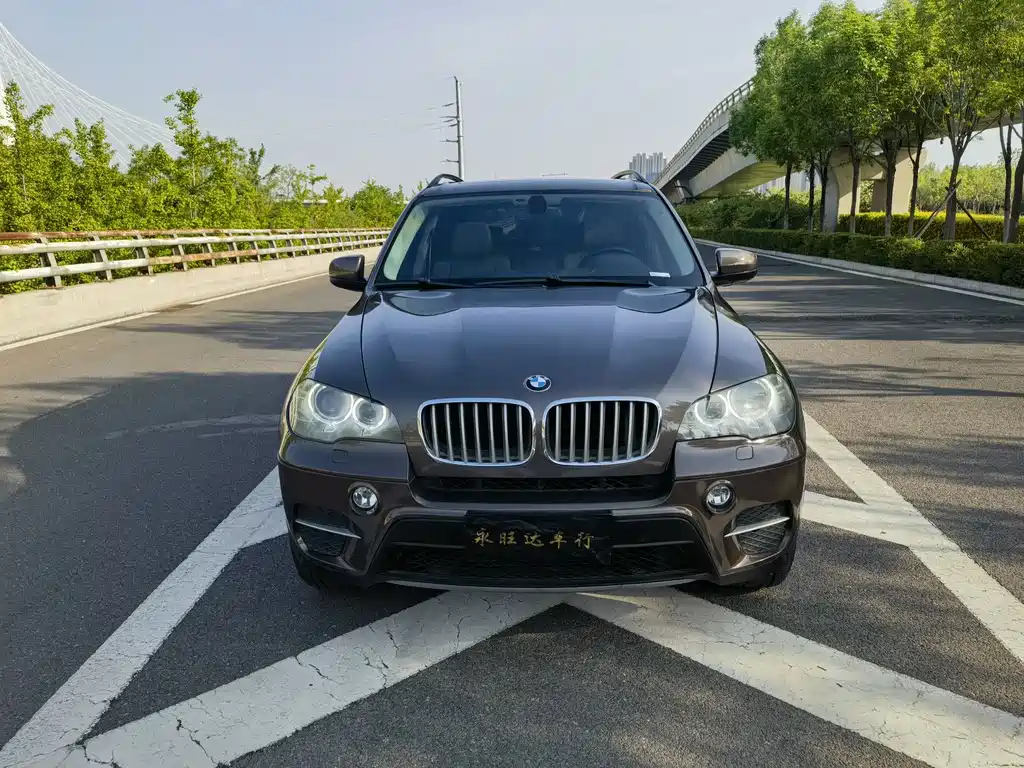 BMW X5 (Import) 2011 xDrive35i Leading Edition