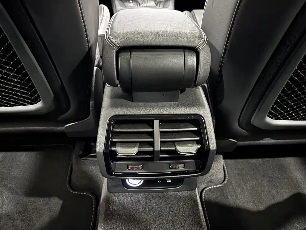 Audi Q3 2024 40 TFSI Fashion Dynamic Edition