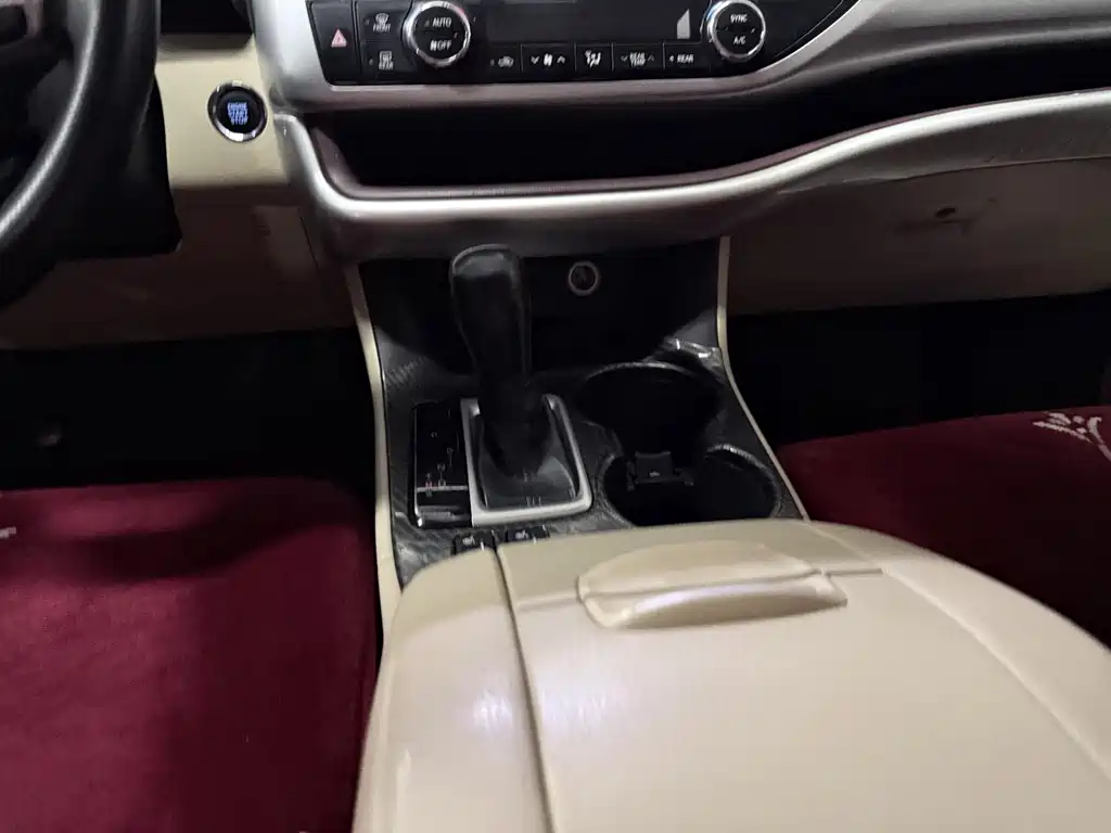 Highlander 2017 2.0T AWD Luxury Edition 7-Seater