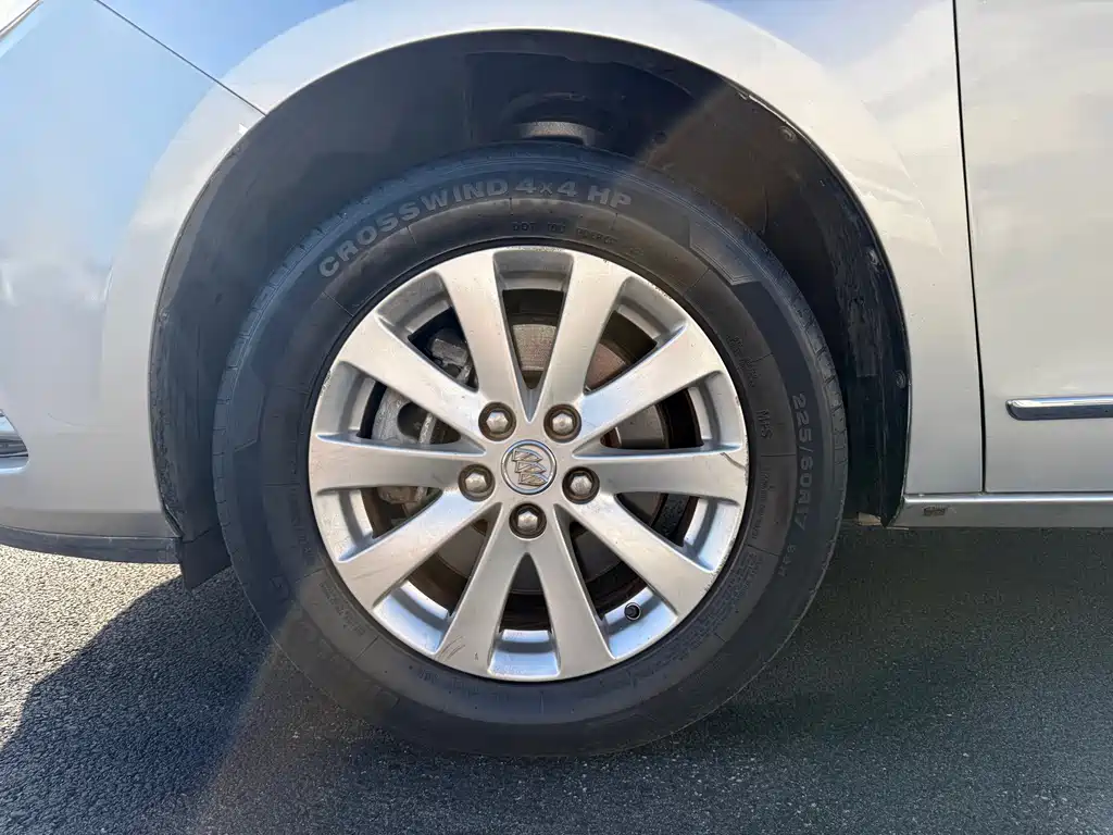 Buick GL8 2017 25S Luxury China V