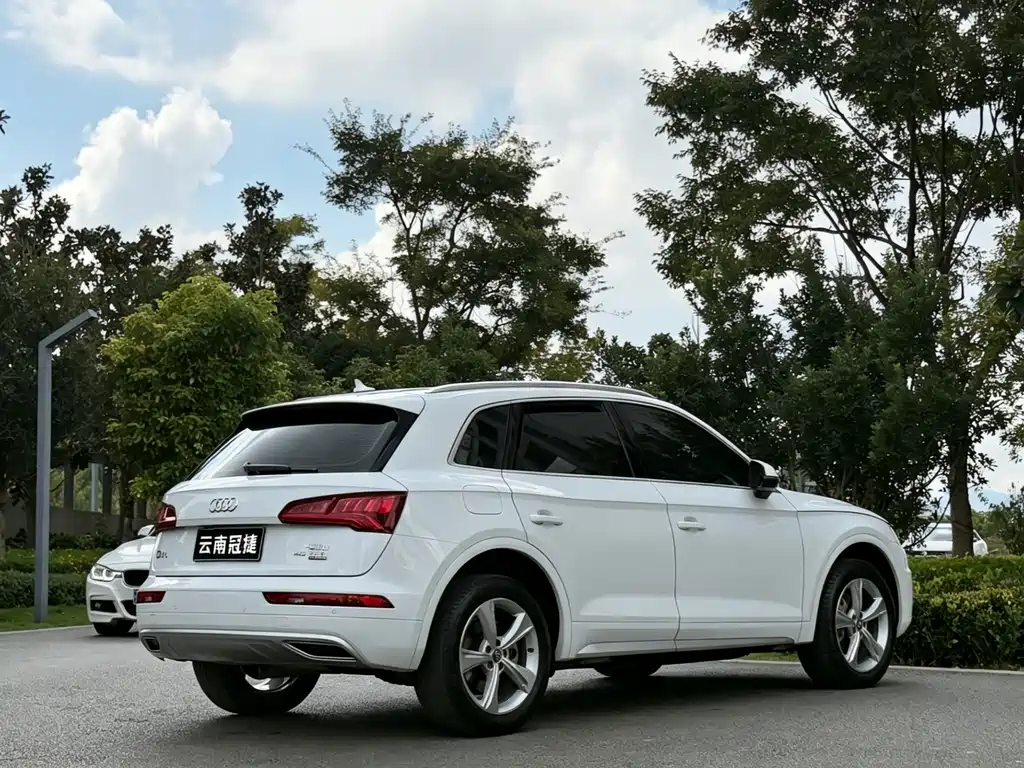 Audi Q5L 2018 40 TFSI