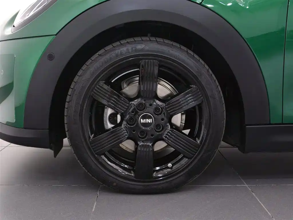 MINI Cooper 2023 Facelift 1.5T Artist Edition