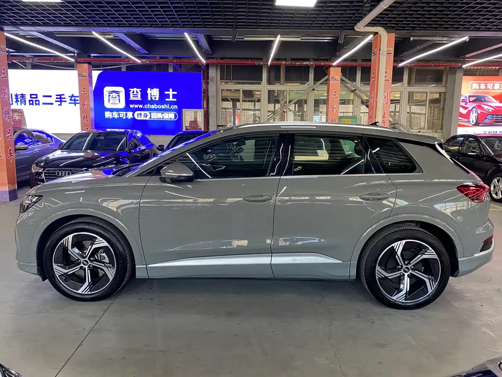 Audi Q4 e-tron 2024 40 e-tron Creation Edition