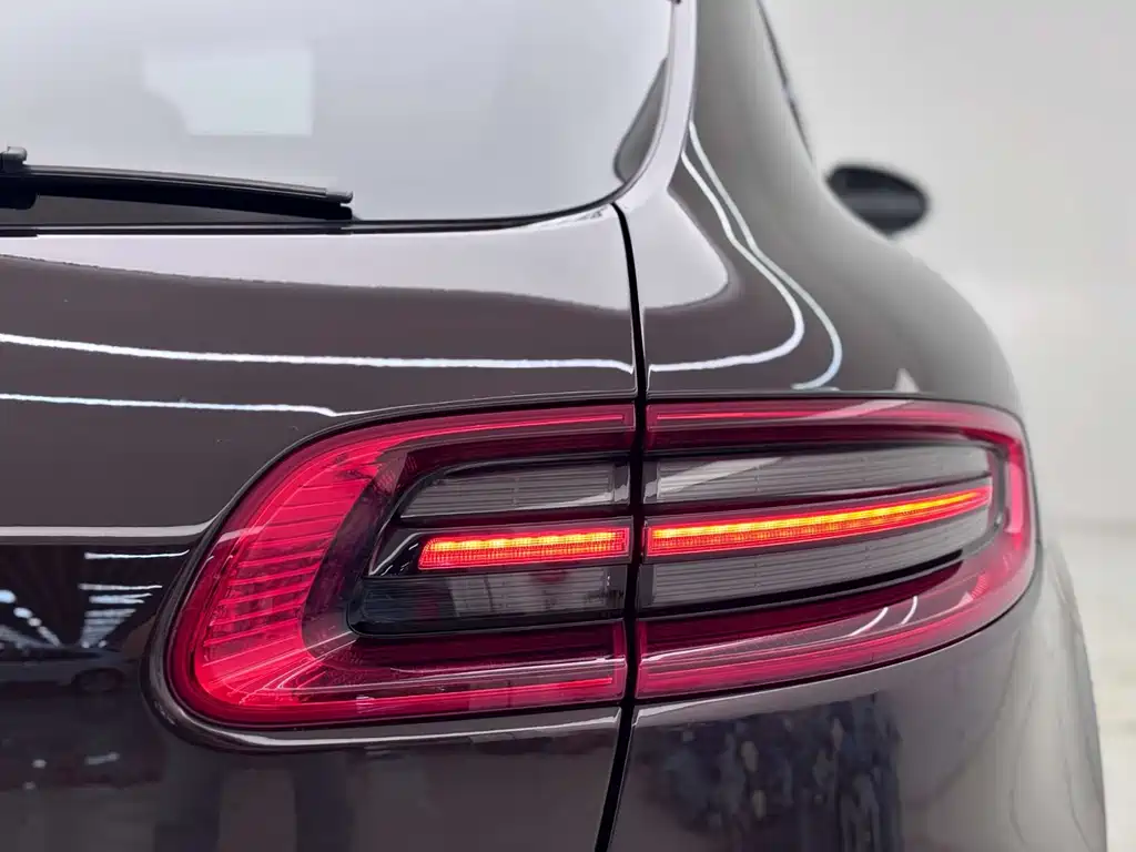 Porsche Macan 2016 2.0T