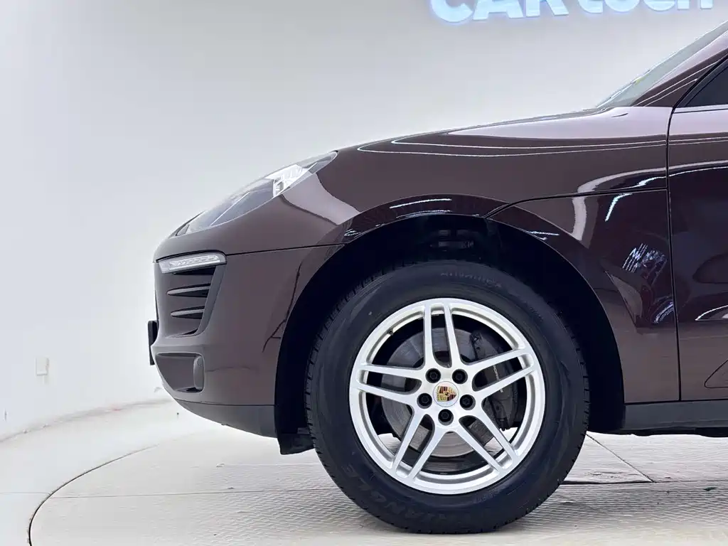 Porsche Macan 2016 2.0T