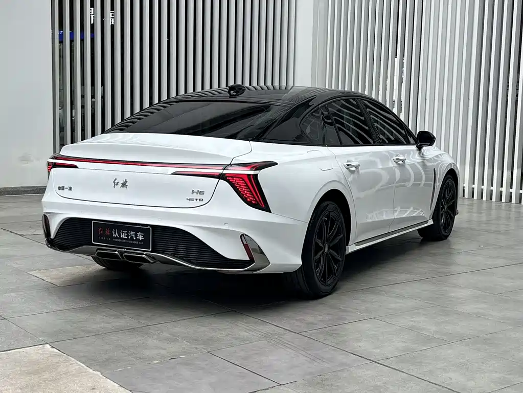 Hongqi H6 2024 2.0T Zhishang Edition