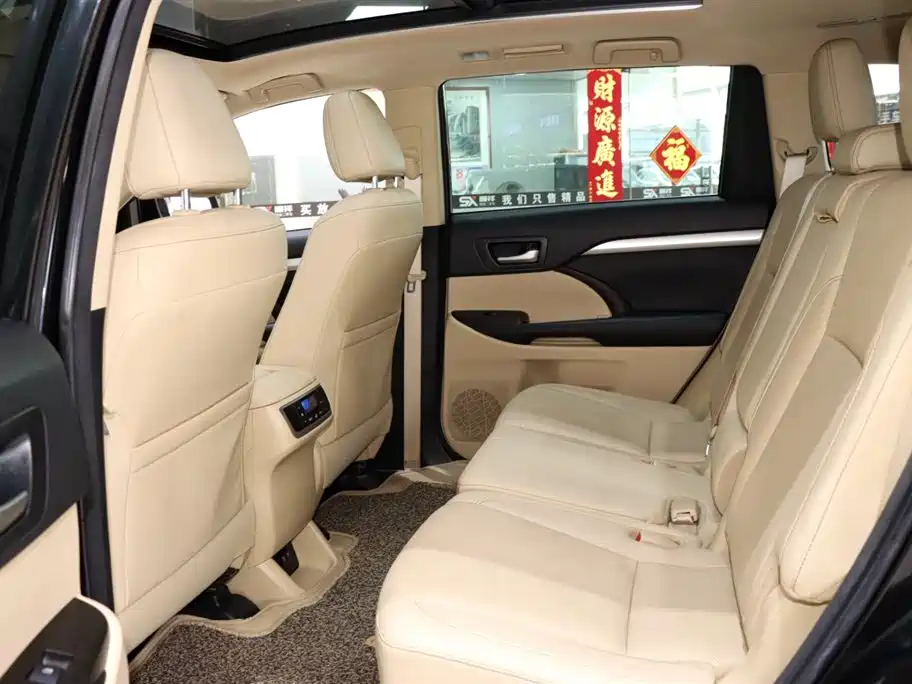2018 Toyota Highlander 2.0T AWD Prestige Edition 7-Seater China V
