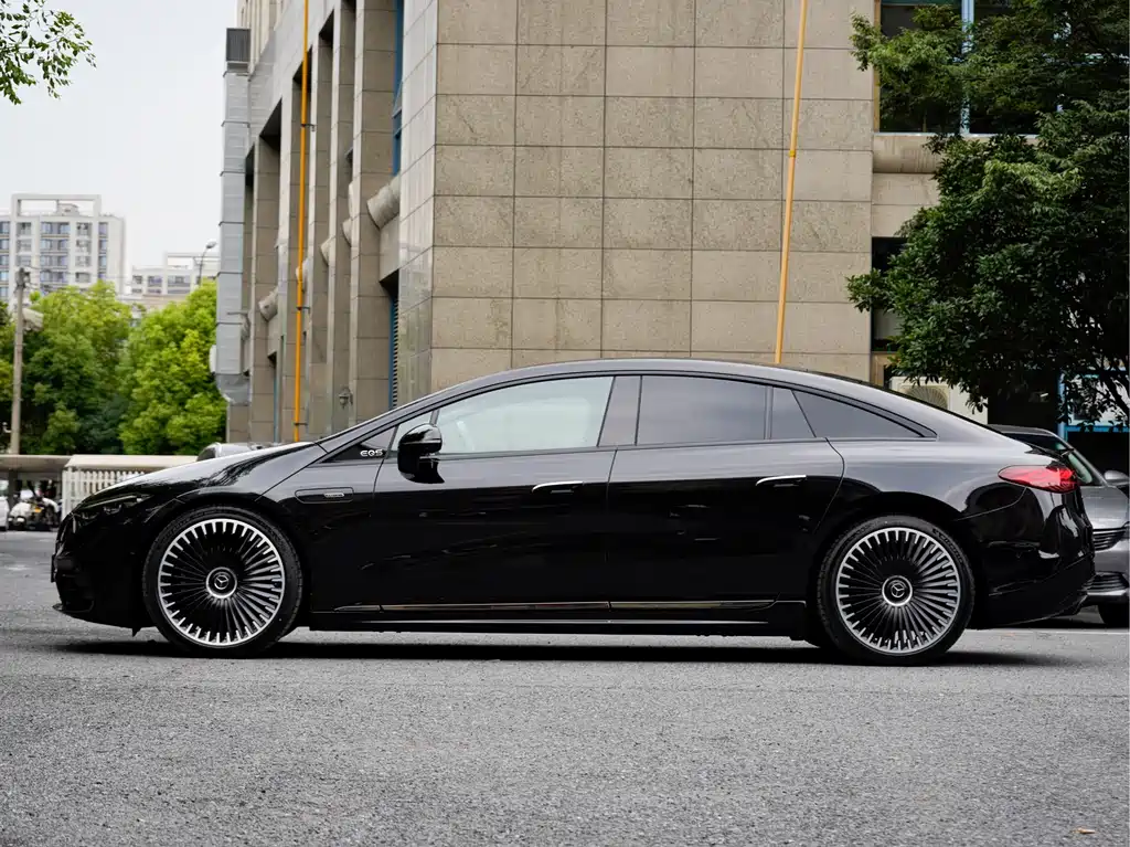 AMG EQS 53 4MATIC+