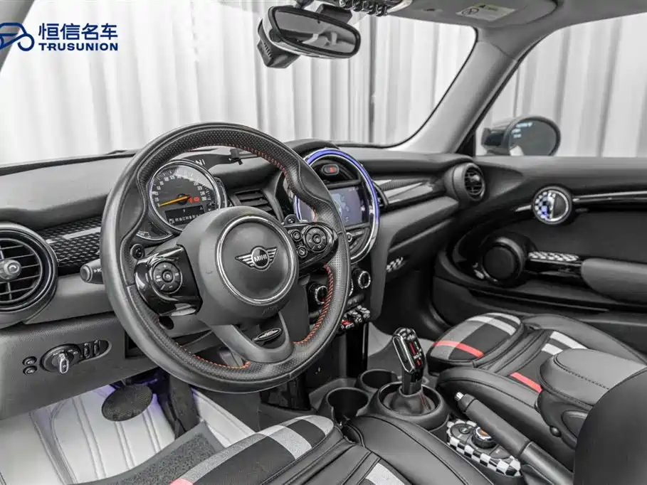 MINI 2019 2.0T COOPER S Classic