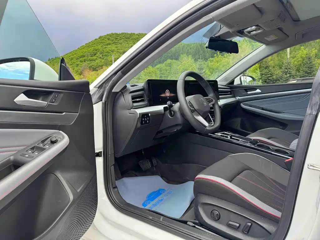 Volkswagen Lamando L 2023 280TSI DSG Xuanla Edition